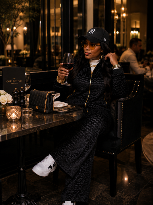 The Velour First Class Premium Set